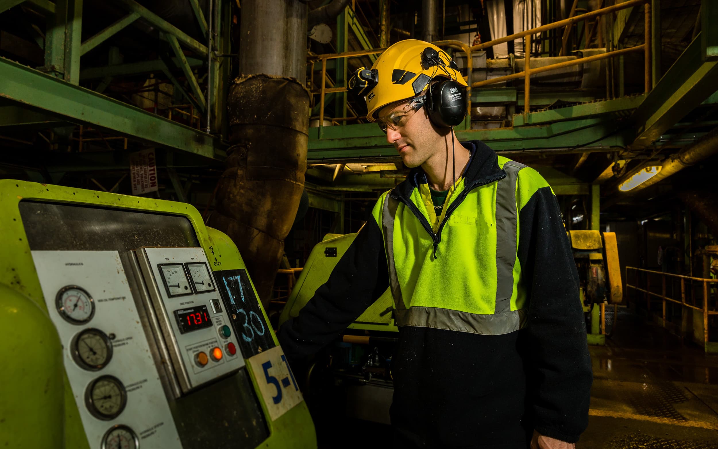 95684 Robbie Sixtus at the Defibrators Refining Pulp September 2020