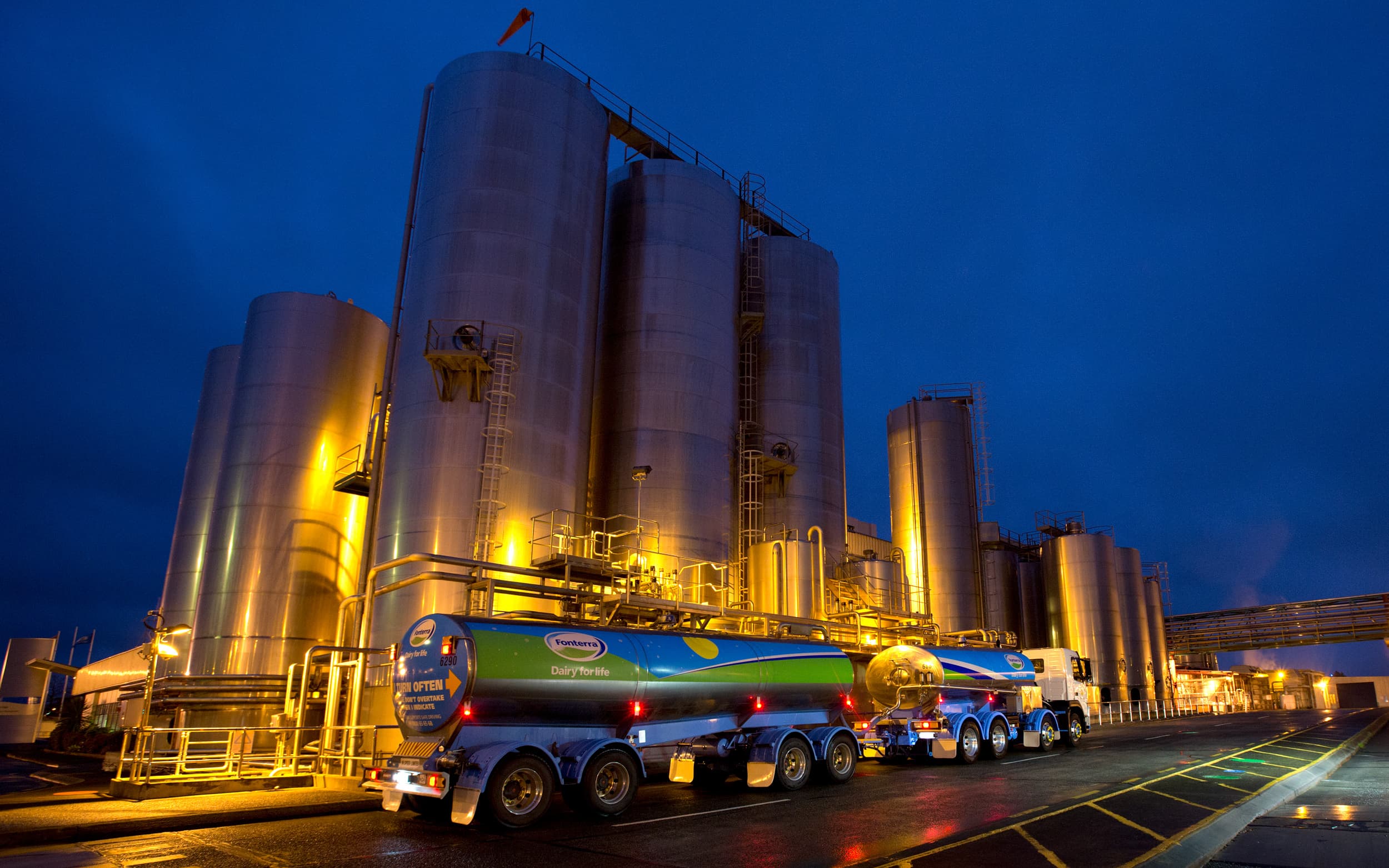 C2 Milk Tanker at Te Rapa Dairy Factory